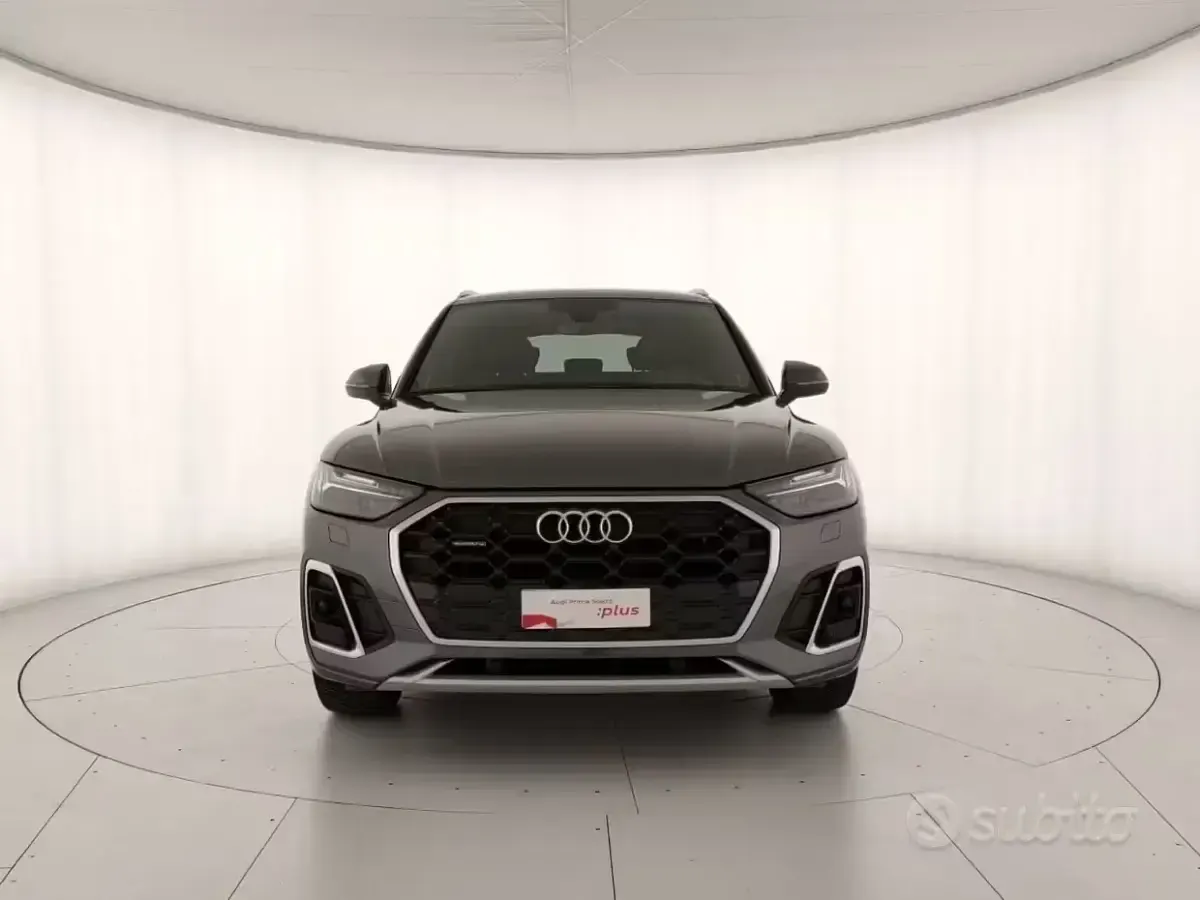 Usata Audi Q5 S-Line 204 CV (150 kW) 2024 Grigio SUV