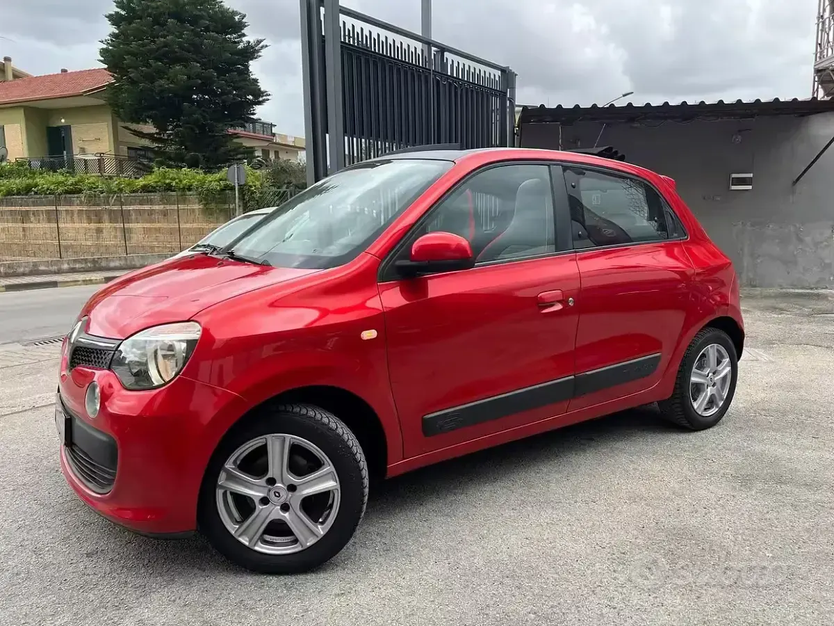 Gebraucht Renault Twingo SE 71 PS (52 kW) 2017 Rot Kleinwagen