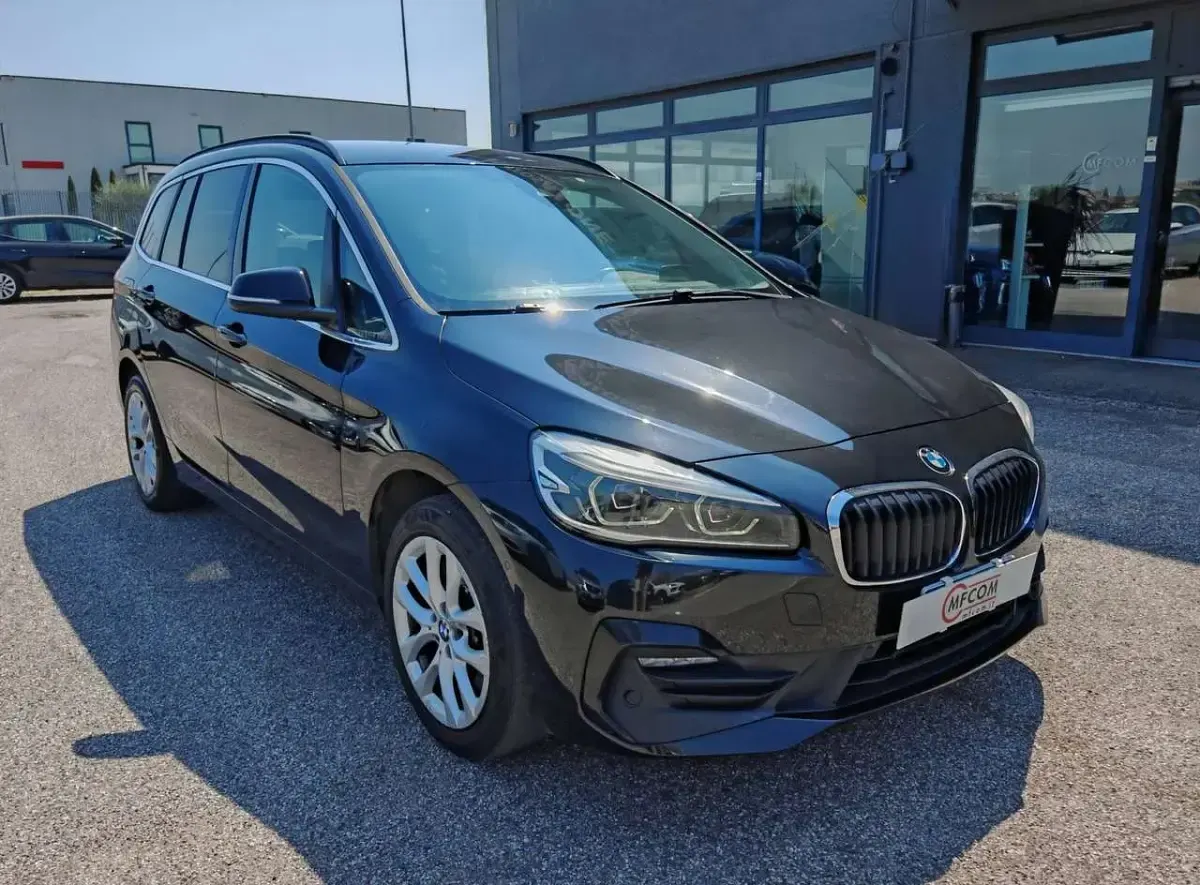 Usata BMW 218 Gran Tourer Advantage 150 CV (110 kW) 2020 Nero Monovolume