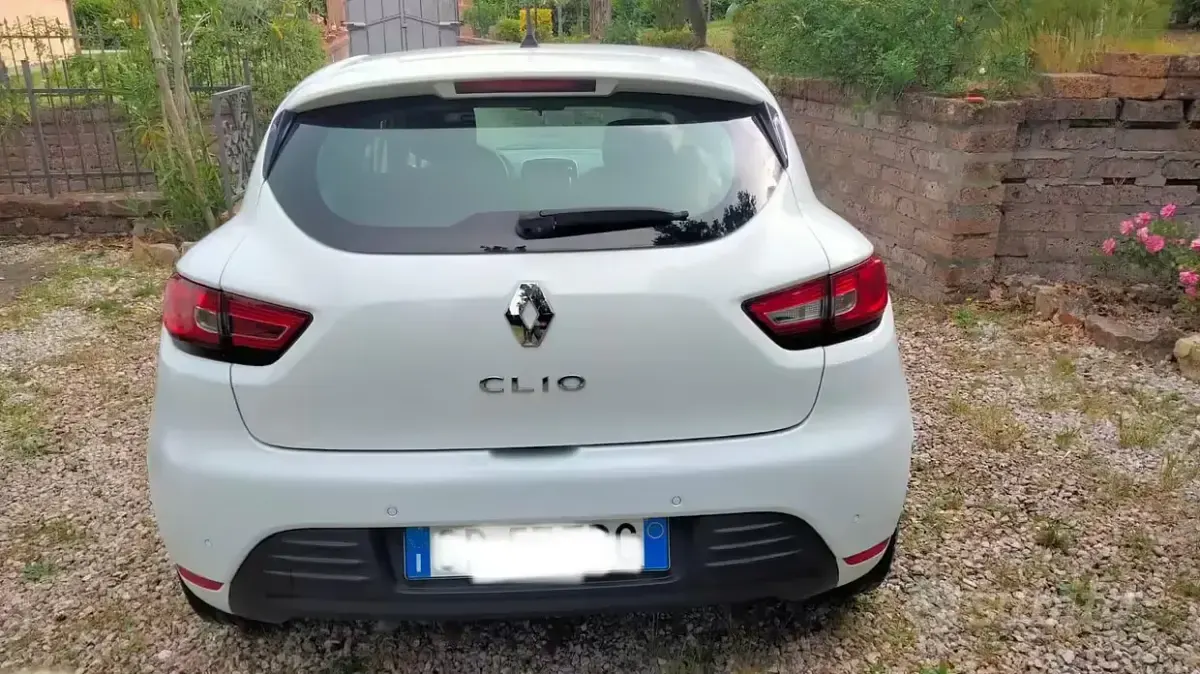 Usata Renault Clio IV 75 CV (55 kW) 2019 Bianco Berlina