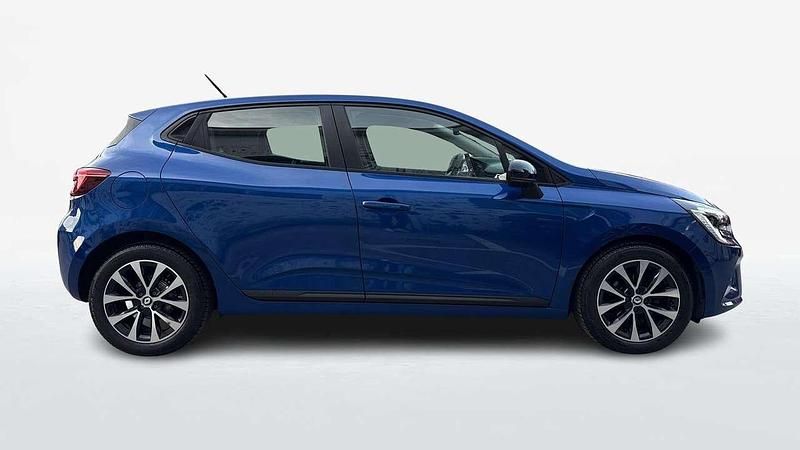 Usata Renault Clio V SE 67 CV (49 kW) 2022 Blu scuro Berlina