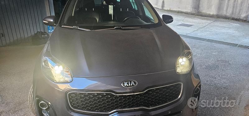 Usata Kia Sportage 116 CV (85 kW) 2017 Grigio SUV
