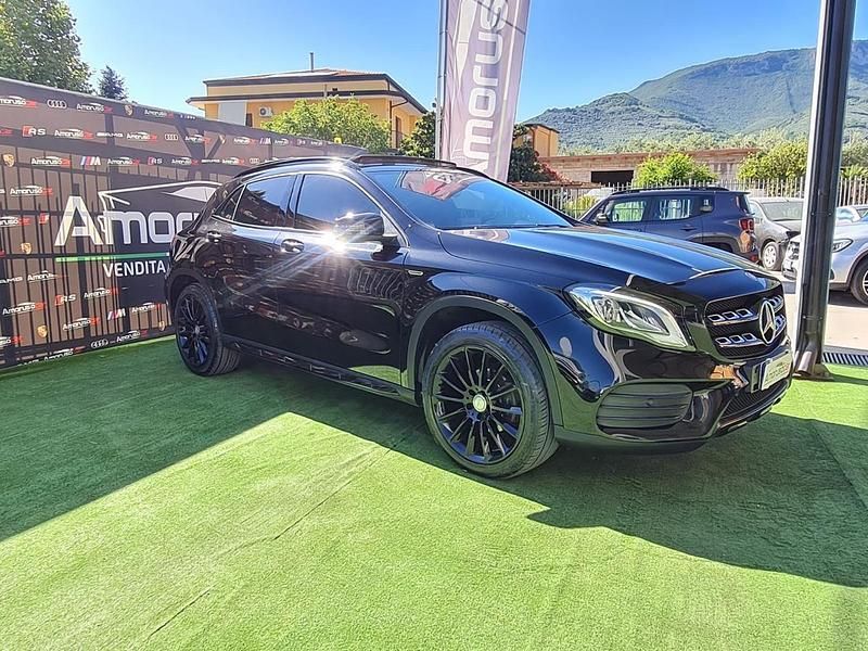 Usata Mercedes GLA200 Premium 135 CV (99 kW) 2018 Nero SUV