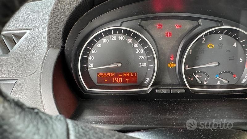 Usata BMW X3 177 CV (130 kW) 2010 Argento SUV