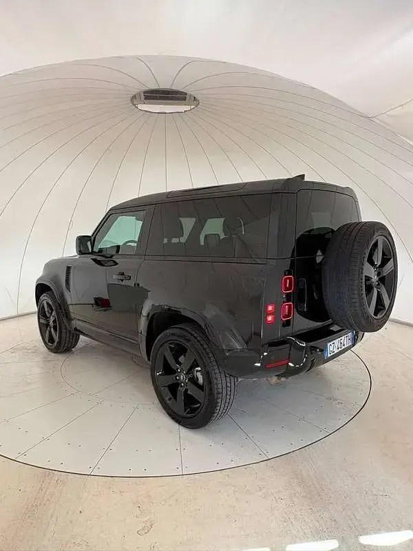 Usata Land Rover Defender SE Dynamic 200 CV (147 kW) 2025 Nero SUV