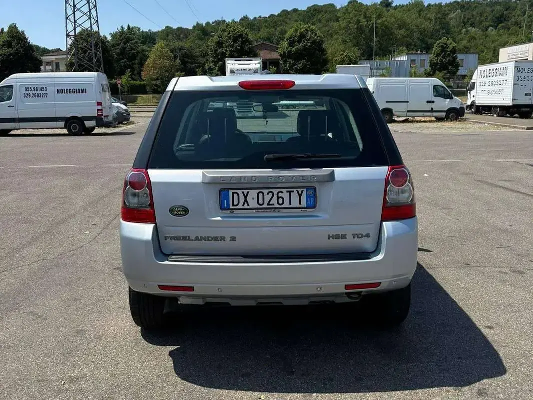 Usata Land Rover Freelander 2 HSE 160 CV (117 kW) 2009 Argento SUV