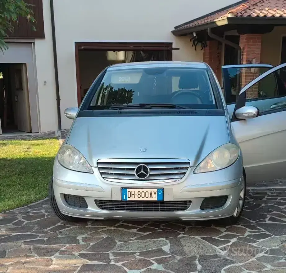Usata Mercedes A160 82 CV (60 kW) 2007 Berlina