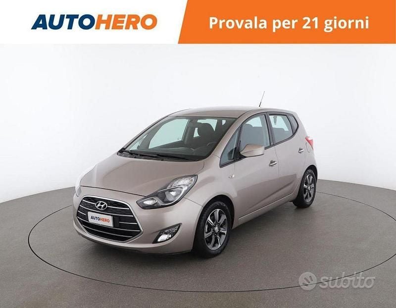 Grigio Usata 2019 Hyundai ix20 Due volumi | 11.299 € (Buon prezzo) - Immagine 1/2