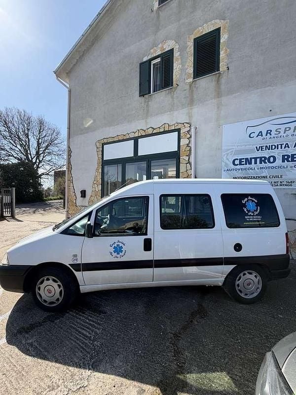 Usata Fiat Scudo 128 CV (94 kW) 2006 Bianco Furgone