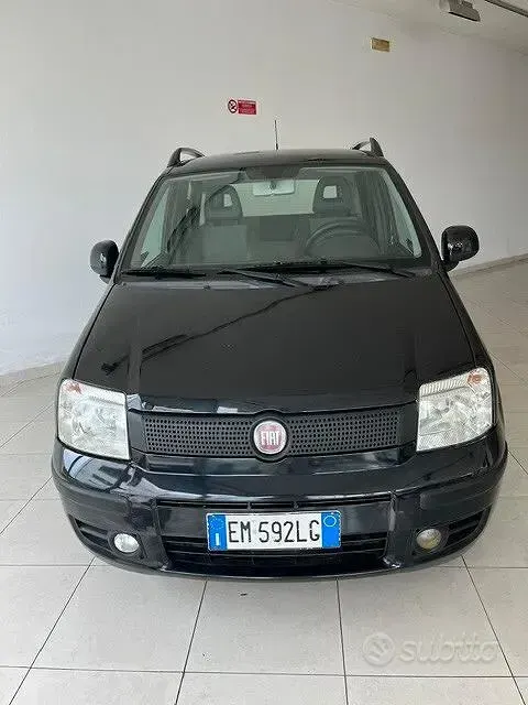 Usata Fiat Panda Emotion 69 CV (50 kW) 2012 Utilitaria
