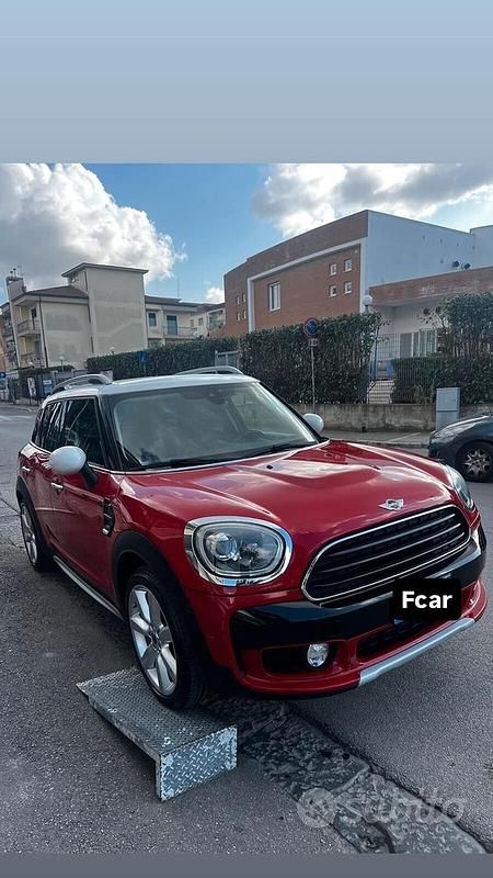 Käytetty Mini Cooper D Countryman 150 HP (110 kW) 2017 Punainen Katumaasturi