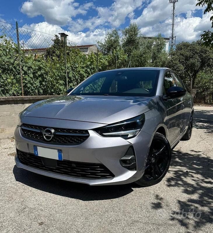 Usata 2020 Opel Corsa GS Line Tre volumi | 12.490 € - Immagine 1/4