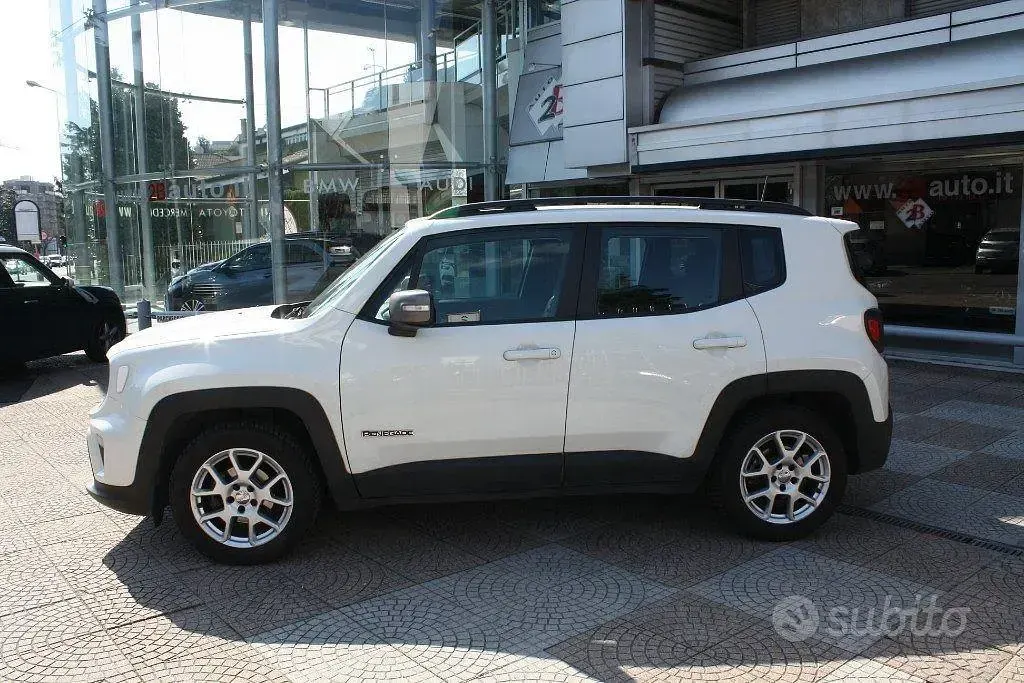 Usata Jeep Renegade Limited 120 CV (88 kW) 2019 Bianco SUV