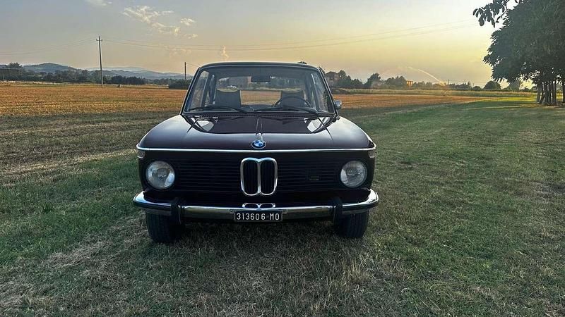 Begagnad BMW 2002 101 HK (74 kW) 1973 Röd Sedan