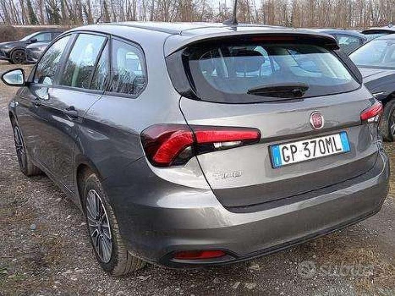 Usata Fiat Tipo 101 CV (74 kW) 2023 Grigio Station wagon
