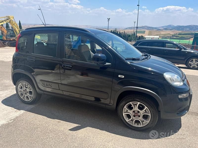 Usata Fiat Panda 4x4 S 2014 Nero Utilitaria