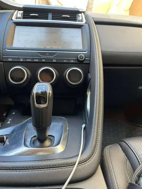 Usata Jaguar E-Pace S 150 CV (110 kW) 2018 Grigio SUV