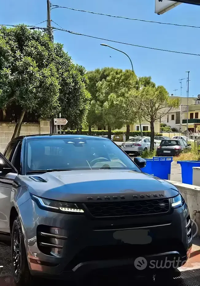 Usata Land Rover Range Rover evoque 200 CV (147 kW) 2022 Grigio SUV