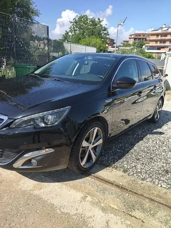 Usata Peugeot 308 SW Allure 120 CV (88 kW) 2016 Station wagon