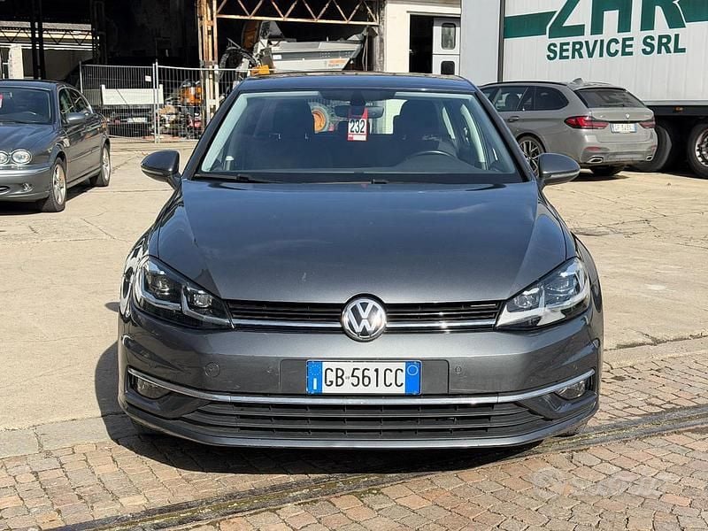 Usata VW Golf VII Business 149 CV (109 kW) 2020 Grigio Berlina