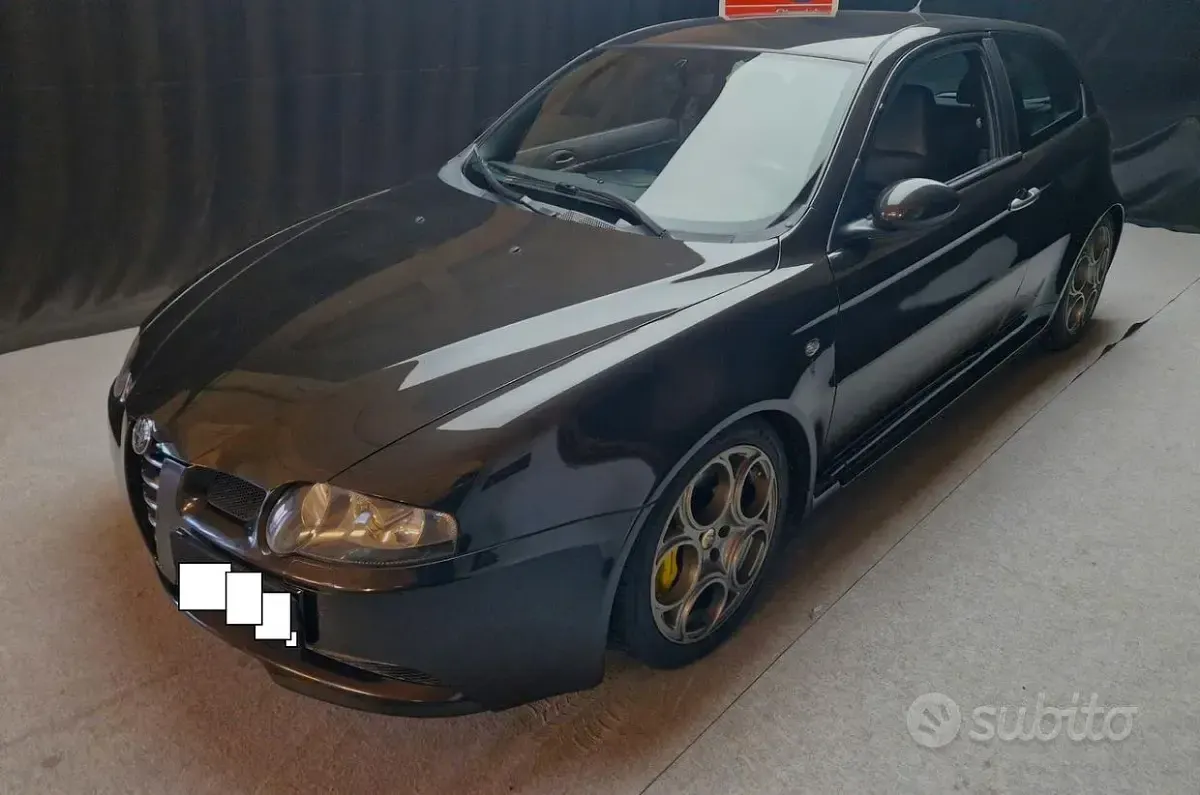 Usata Alfa Romeo 147 GTA 250 CV (183 kW) 2004 Utilitaria