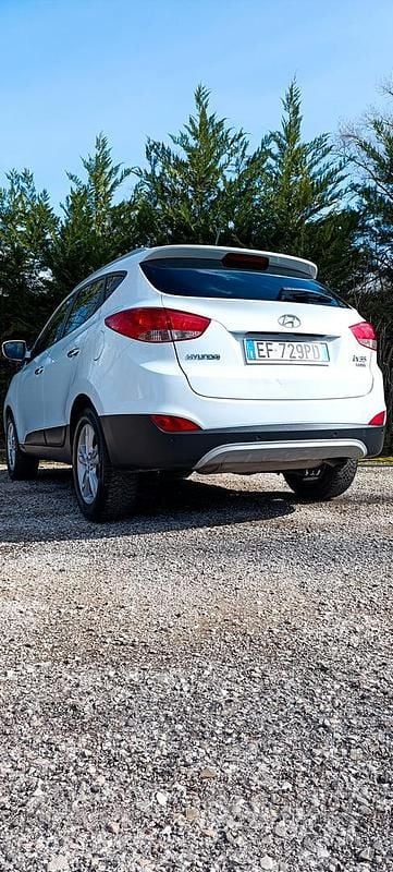 Usata Hyundai ix35 115 CV (84 kW) 2011 Bianco SUV