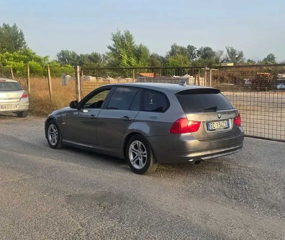 Usata BMW 320 184 CV (135 kW) 2011 Station wagon