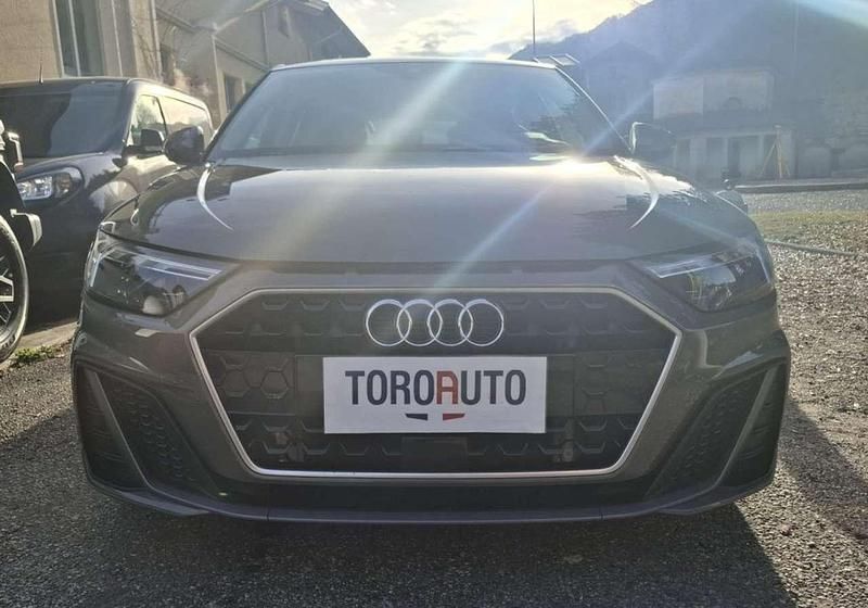 Usata Audi A1 S-Line 116 CV (85 kW) 2020 Grigio scuro tetto nero Berlina