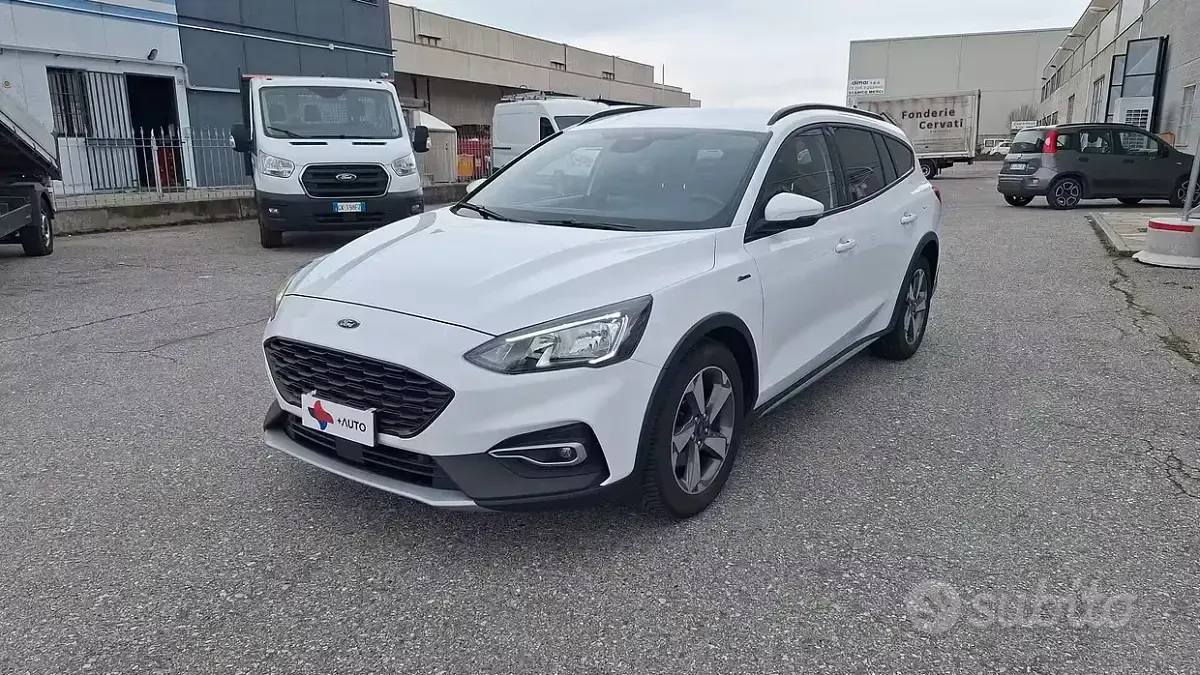 Usata Ford Focus Active 120 CV (88 kW) 2021 Bianco Station wagon