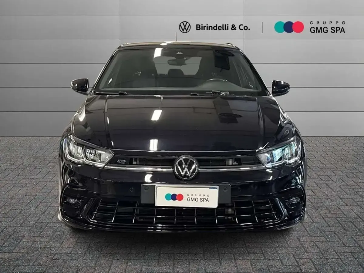 Usata VW Polo R-line 110 CV (80 kW) 2023 Nero Utilitaria