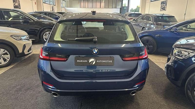 Usata BMW 320 190 CV (139 kW) 2024 Blu/azzurro Station wagon