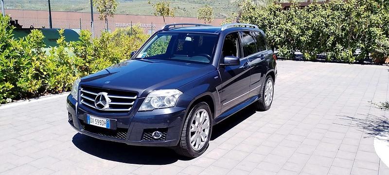 Usata Mercedes GLK220 170 CV (125 kW) 2009 Grigio SUV