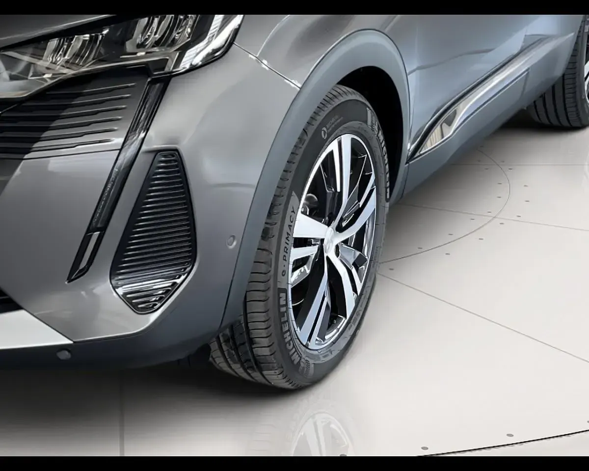 Usata Peugeot 3008 Allure 181 CV (133 kW) 2025 Grigio SUV