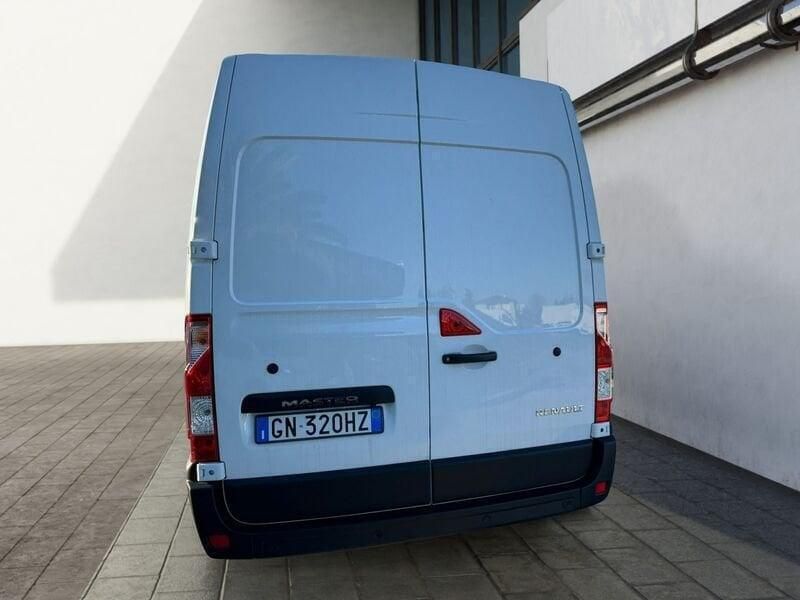 Usata Renault Master 150 CV (110 kW) 2023 Bianco Furgone