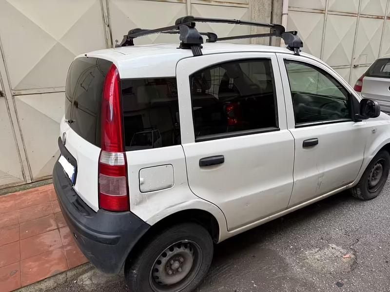 Usata Fiat Panda Active 75 CV (55 kW) 2011 Bianco Utilitaria