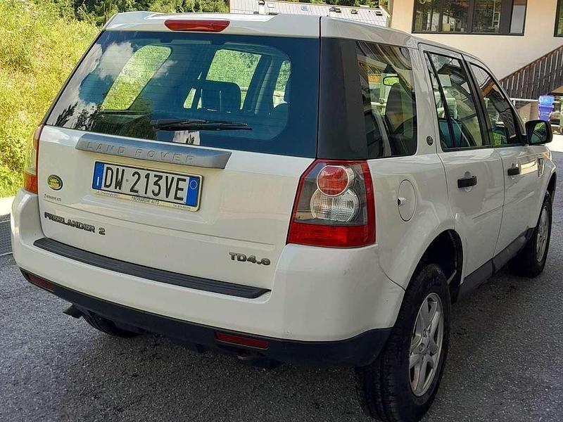 Usata Land Rover Freelander 2 160 CV (117 kW) 2009 Bianco SUV