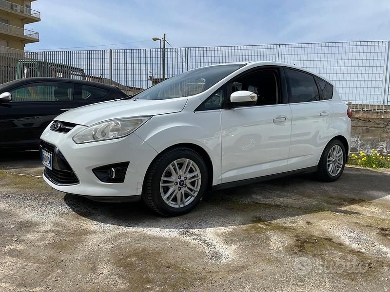 Usata Ford C-MAX Titanium 115 CV (84 kW) 2014 Bianco Monovolume
