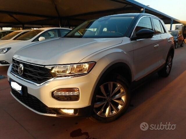 Usata VW T-Roc Style 150 CV (110 kW) 2019 Grigio SUV