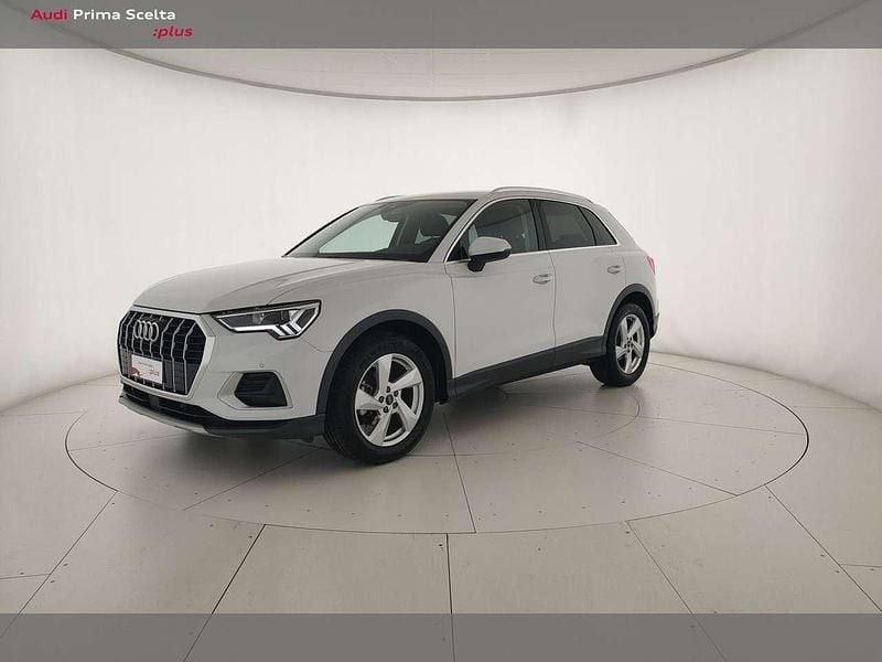 Bianco ghiacciaio metallizzato Usata 2024 Audi Q3 Advanced SUV | 35.400 € (Super prezzo) - Immagine 1/4
