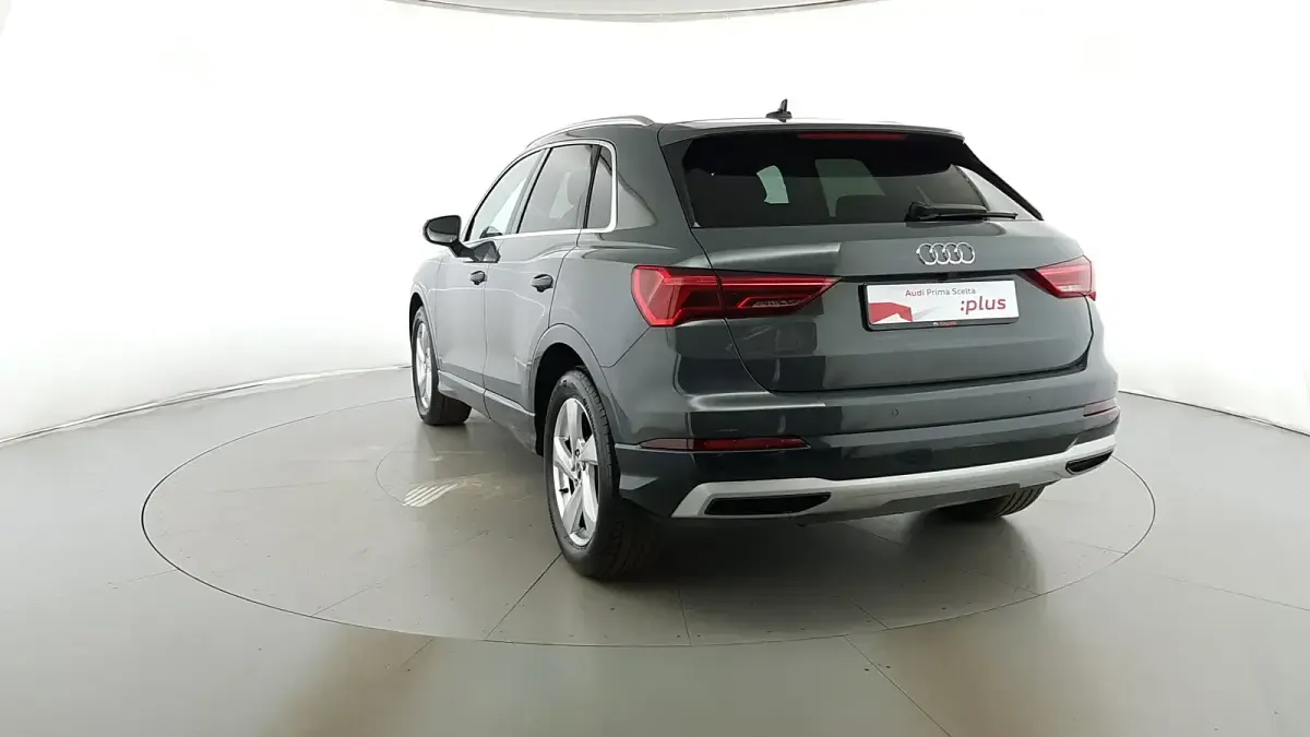Usata Audi Q3 Advanced 150 CV (110 kW) 2025 Grigio atomico metallizzato SUV