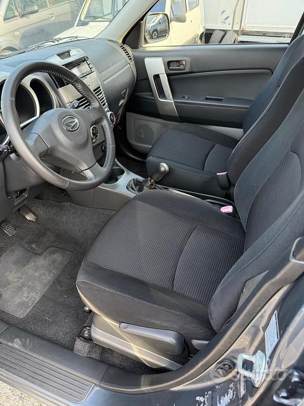 Usata Daihatsu Terios 105 CV (77 kW) 2006 Blu SUV