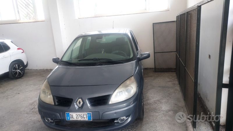 Blu Usata 2008 Renault Scénic II Monovolume | 1500 € (Ottimo prezzo) - Immagine 1/4