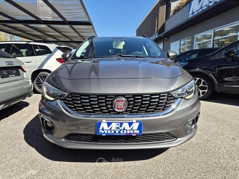 Usata Fiat Tipo Lounge 120 CV (88 kW) 2017 Grigio Station wagon