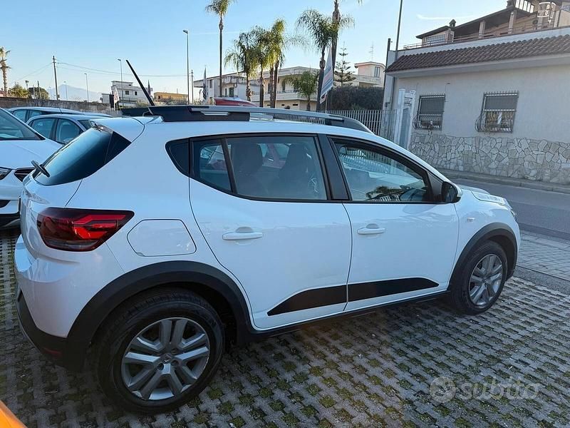 Usata Dacia Sandero Expression 101 CV (74 kW) 2022 Bianco Berlina