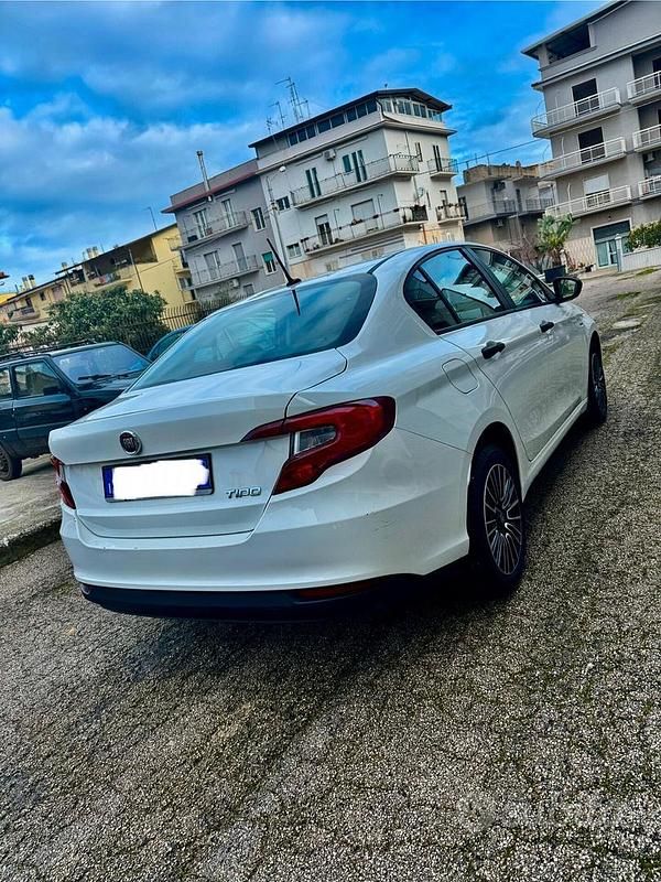 Usata Fiat Tipo 131 CV (96 kW) 2022 Bianco Berlina