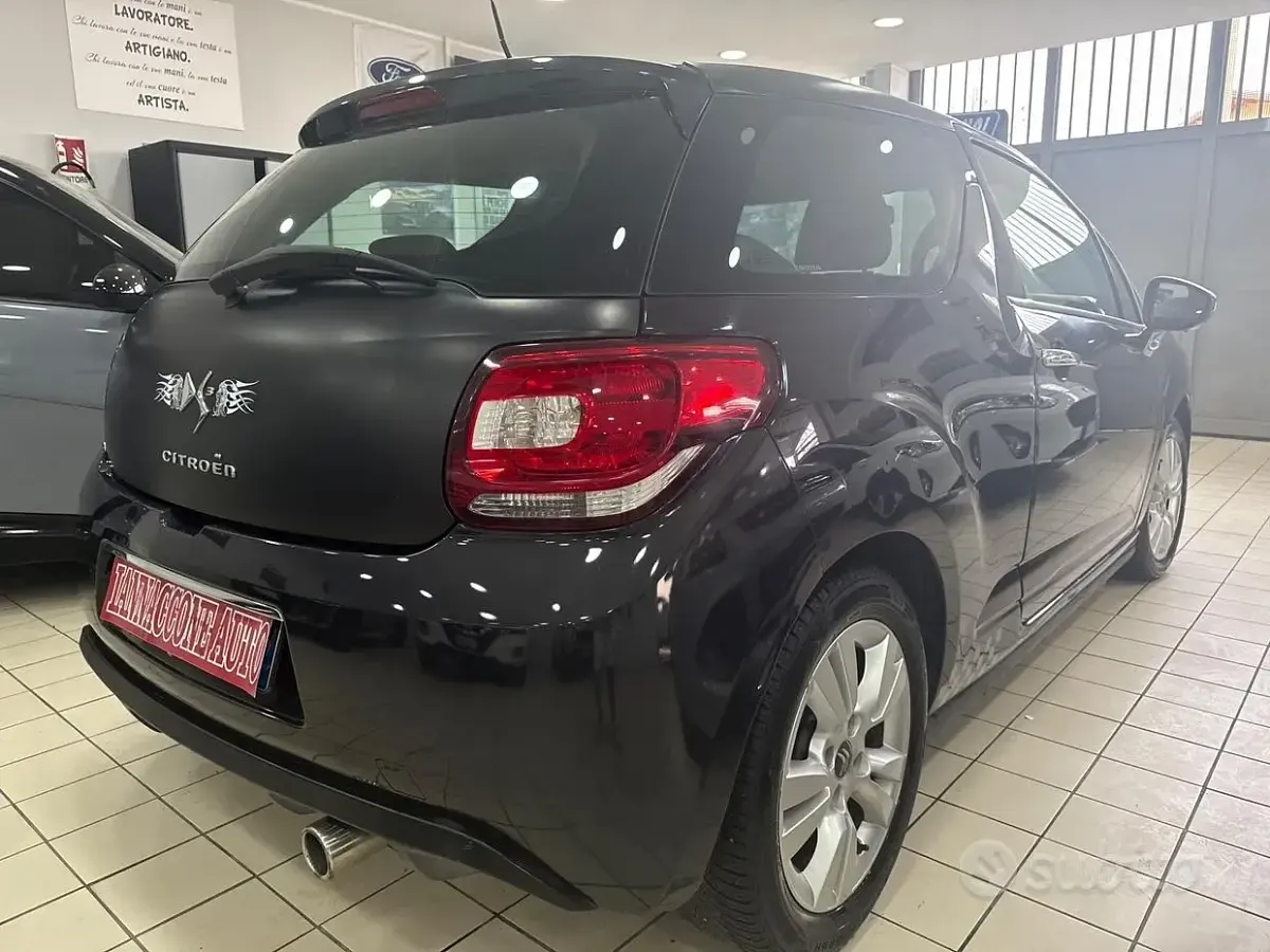 Usata DS Automobiles DS3 68 CV (50 kW) 2011 Nero Coupé