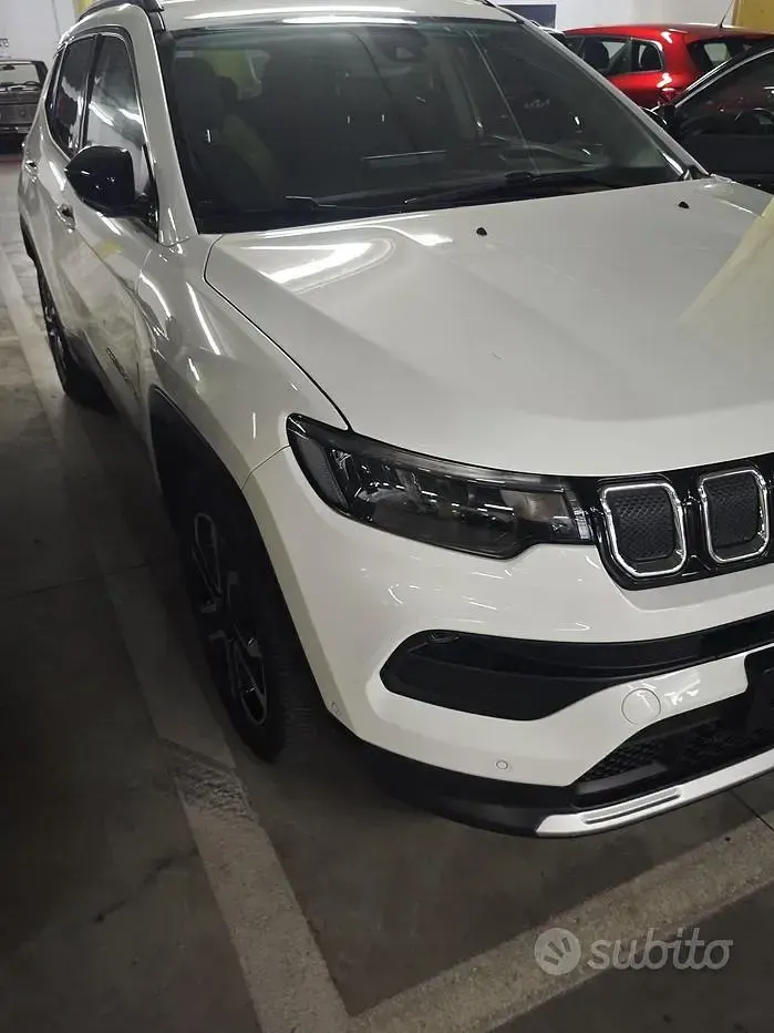 Usata Jeep Compass Limited 130 CV (95 kW) 2021 Bianco SUV