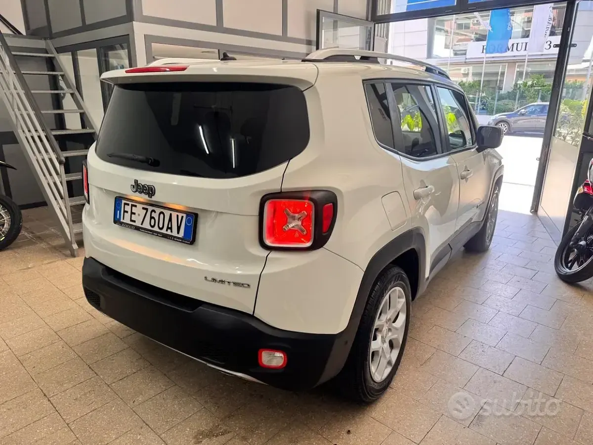 Usata Jeep Renegade Limited 120 CV (88 kW) 2016 Bianco SUV