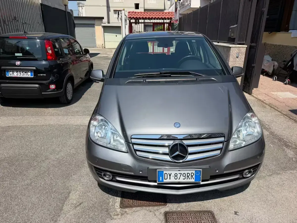 Usata Mercedes A160 Edition 95 CV (69 kW) 2009 Grigio Berlina