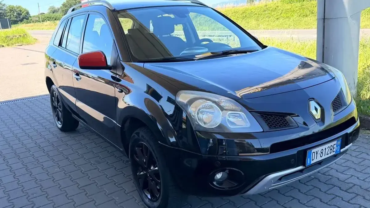 Usata Renault Koleos Dynamique 150 CV (110 kW) 2009 Nero SUV